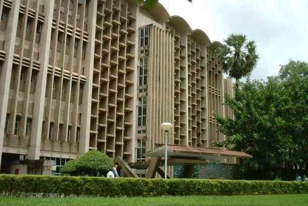 36% Of IIT Bombay Graduates Yet To Secure Campus Placements In 2024 - null