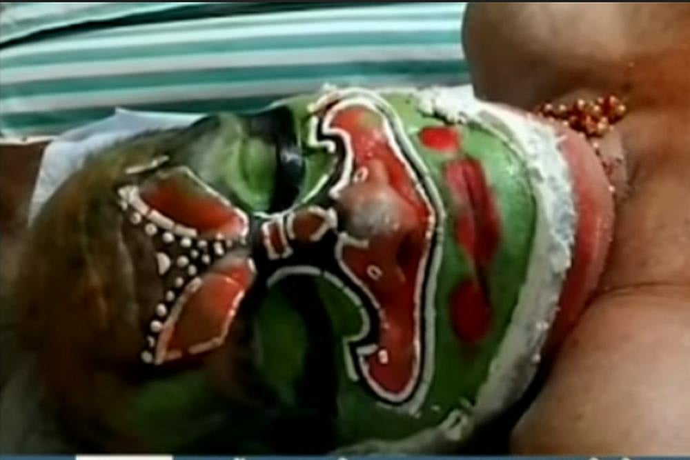 Kerala: Kathakali Maestro Padma Bhushan Vasudevan Nair Collapses During Performance, Dies