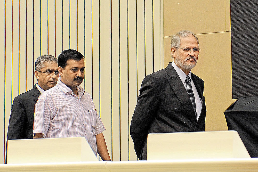 Immovable And Rusted Objects