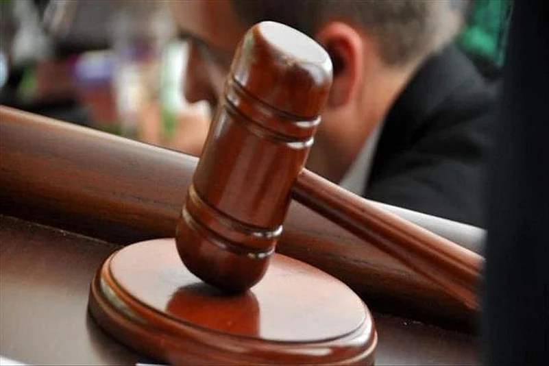 Abducted Pakistani Hindu Girl Reunites With Family After Sindh Court Order