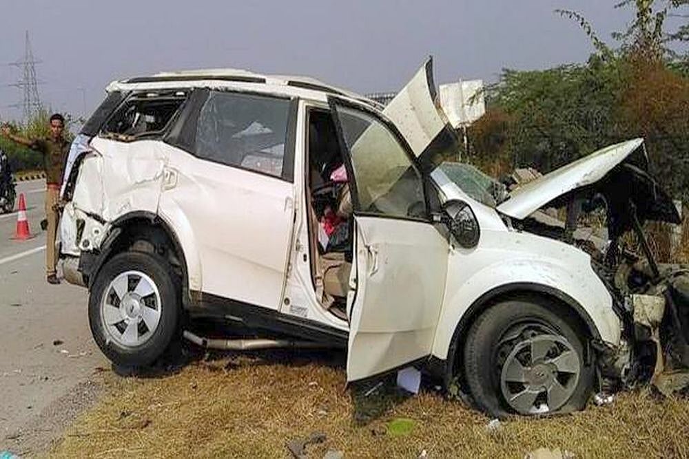 3 AIIMS Doctors Enroute To Agra Killed In Accident On Yamuna Expressway
