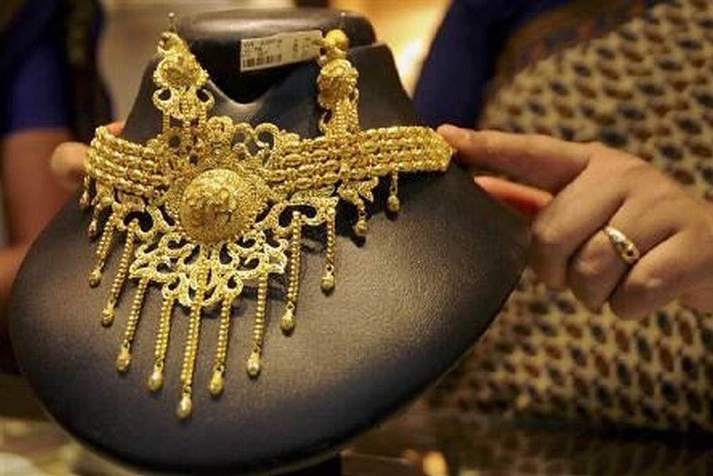 CBI Registers FIR In Rs 824 Cr 'Loan Fraud' By Kanishk Gold, Carries Out Searches