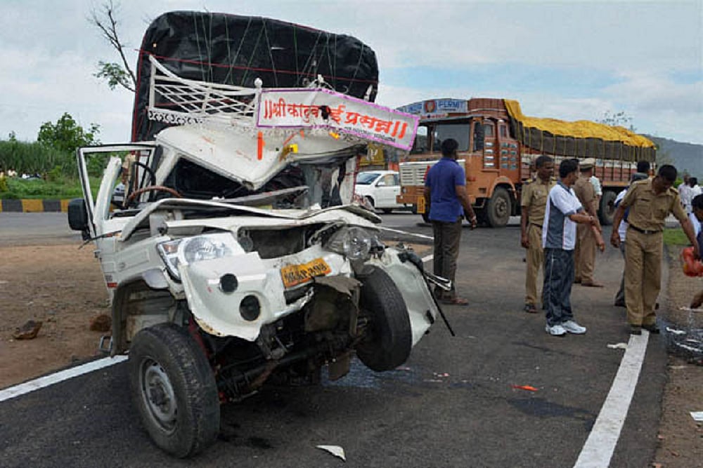 Bus Truck collision in Madhya Pradesh, several dead (representative image)