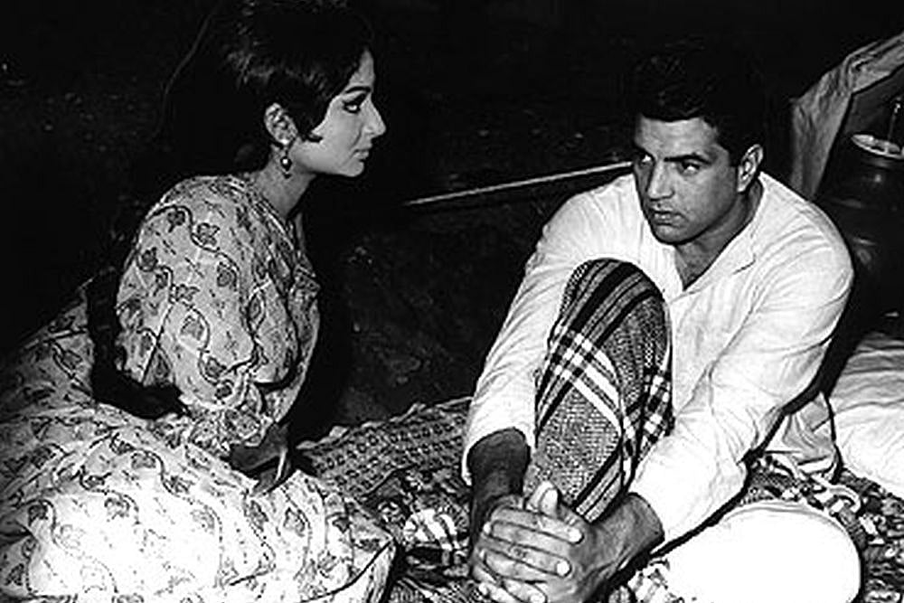 Dharmendra To Receive Raj Kapoor Lifetime Achievement Award