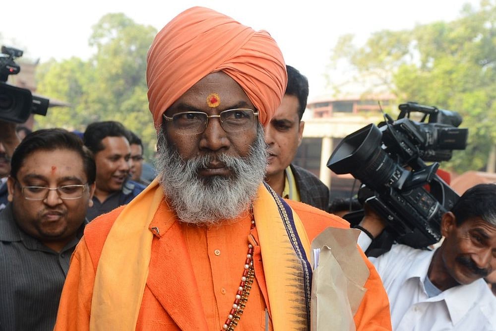 Sakshi Maharaj, Who Baulks At Unmarried Couples, Inaugurates Nightclub 'Let's Meet!'