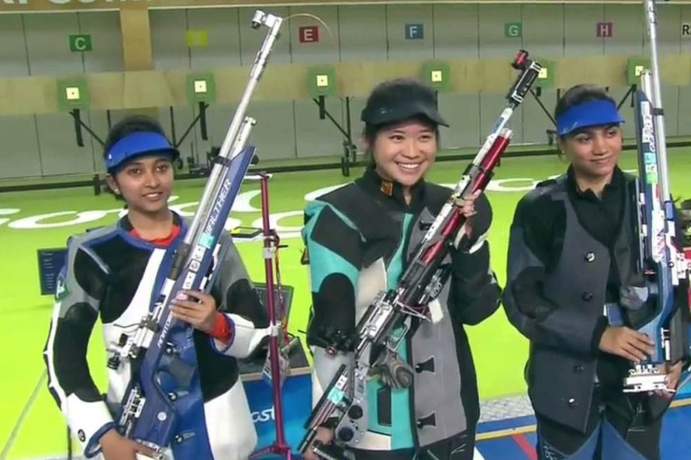 CWG 2018: Mehuli Ghosh Wins Silver In 10m Air Rifle, Bronze For Apurvi Chandela