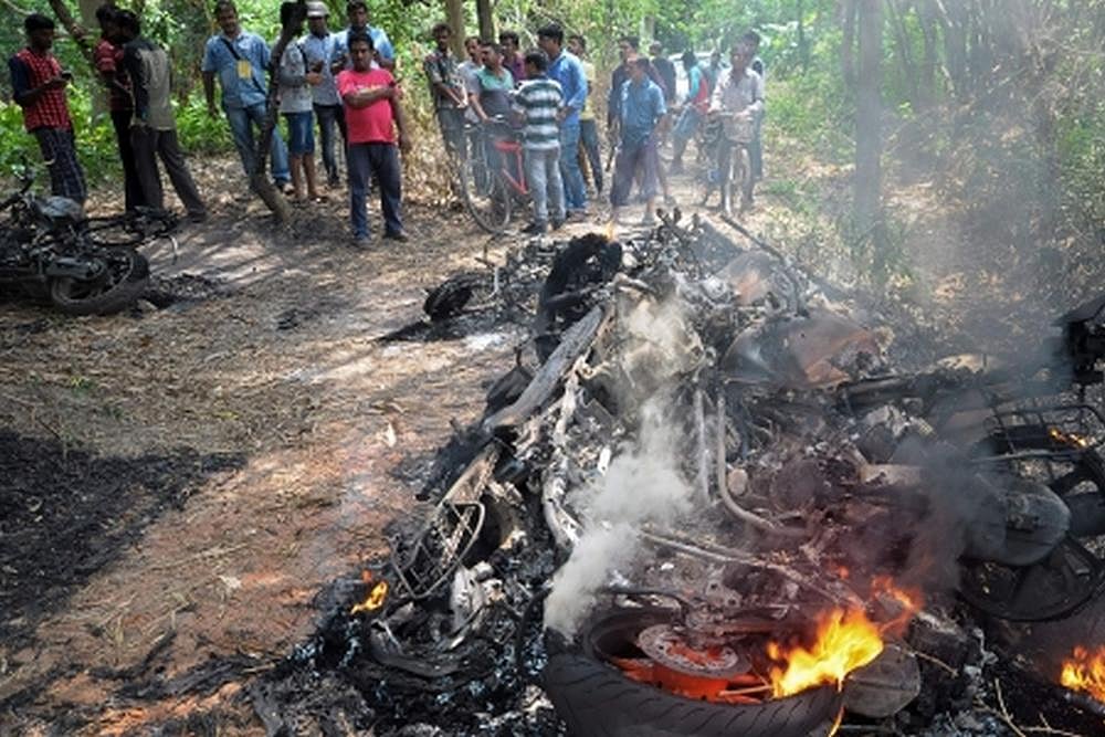 16 Killed, Bombs, Ballot Box-Burning In Panchayat Polls: Bengal On The Boil