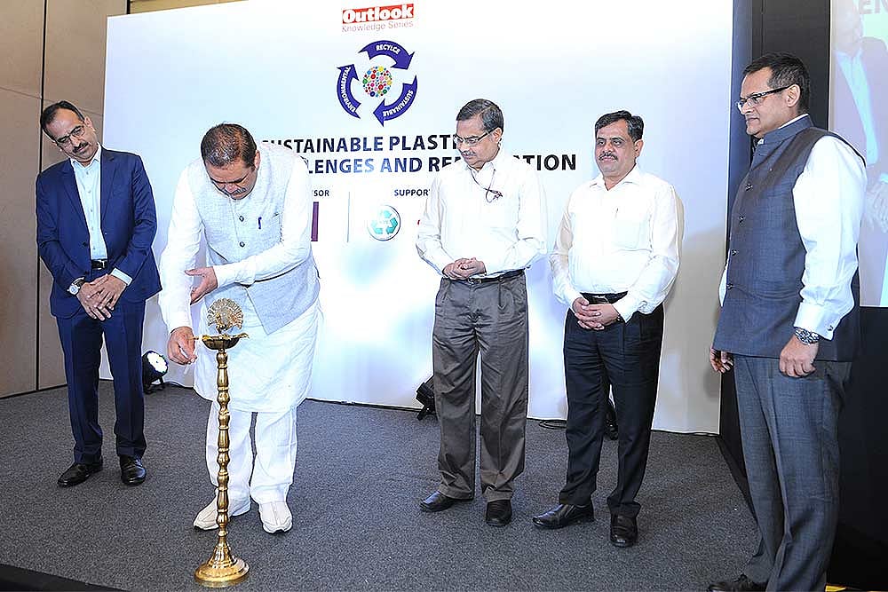 Rethinking Plastic: Outlook Brings Together The Experts For The Road Ahead