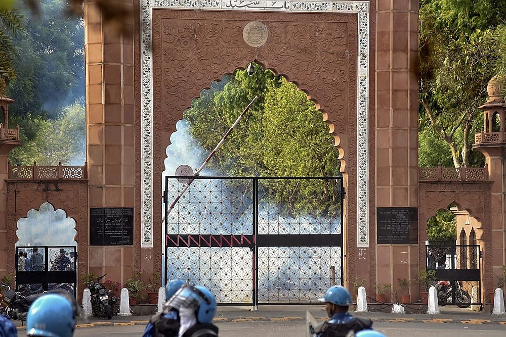 My Dear Fellow, The Issue Is Not Jinnah But An Armed, Unlawful, Attack By A Mob