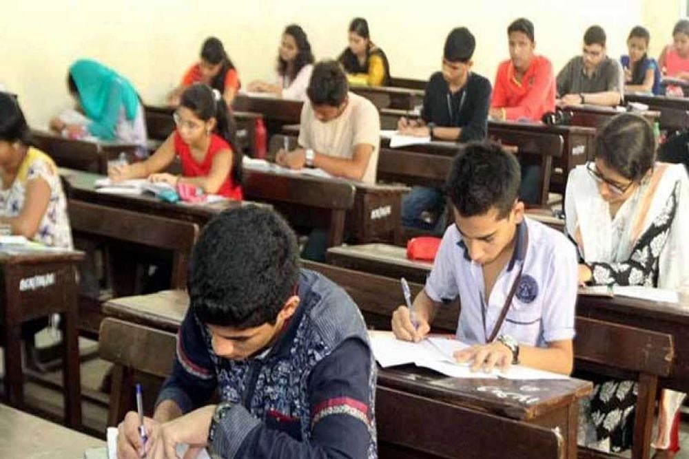 Tamil Nadu Student Writes NEET In Kerala As Father Accompanying Him Dies Of Heart Attack