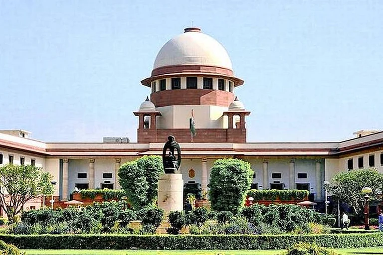 A vacation bench of Chief Justice Surya Kant and Justice Joymalya Bagchi issued notice to the Maharashtra government on Kokate's plea. - File Photo