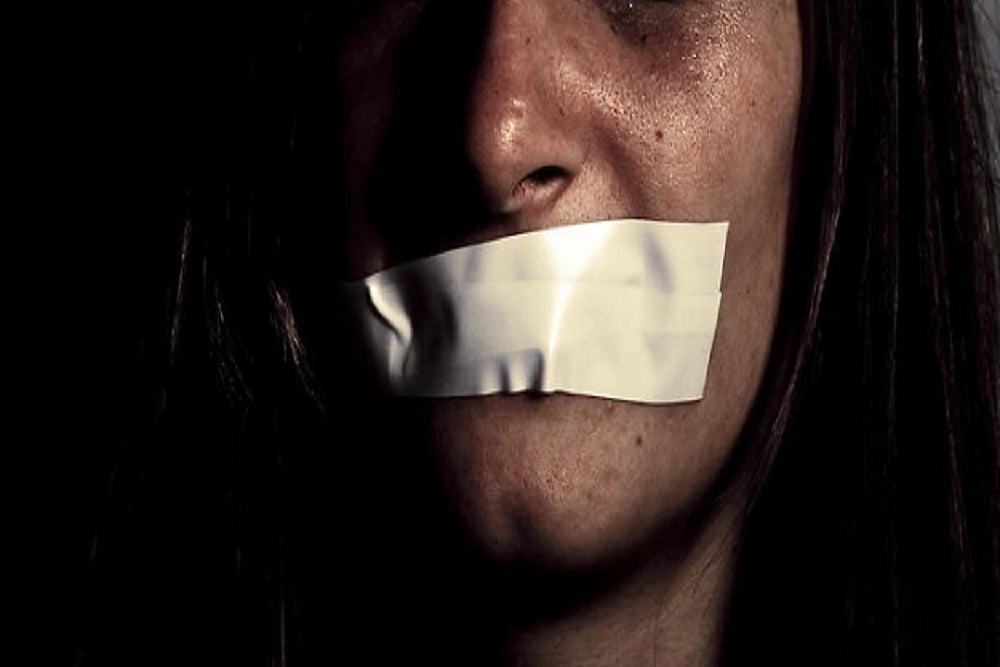 Kashmiri's Marriage With Pakistani Bitters, Karachi Woman's Open Complaint Goes Viral