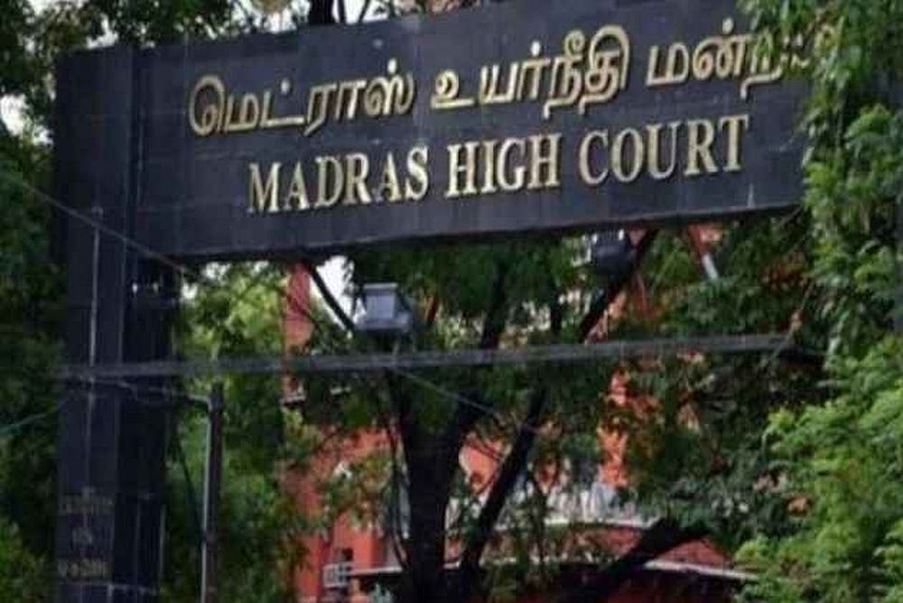 Split Verdict By Madras HC, 18 AIADMK MLAs Remain Disqualified For Now