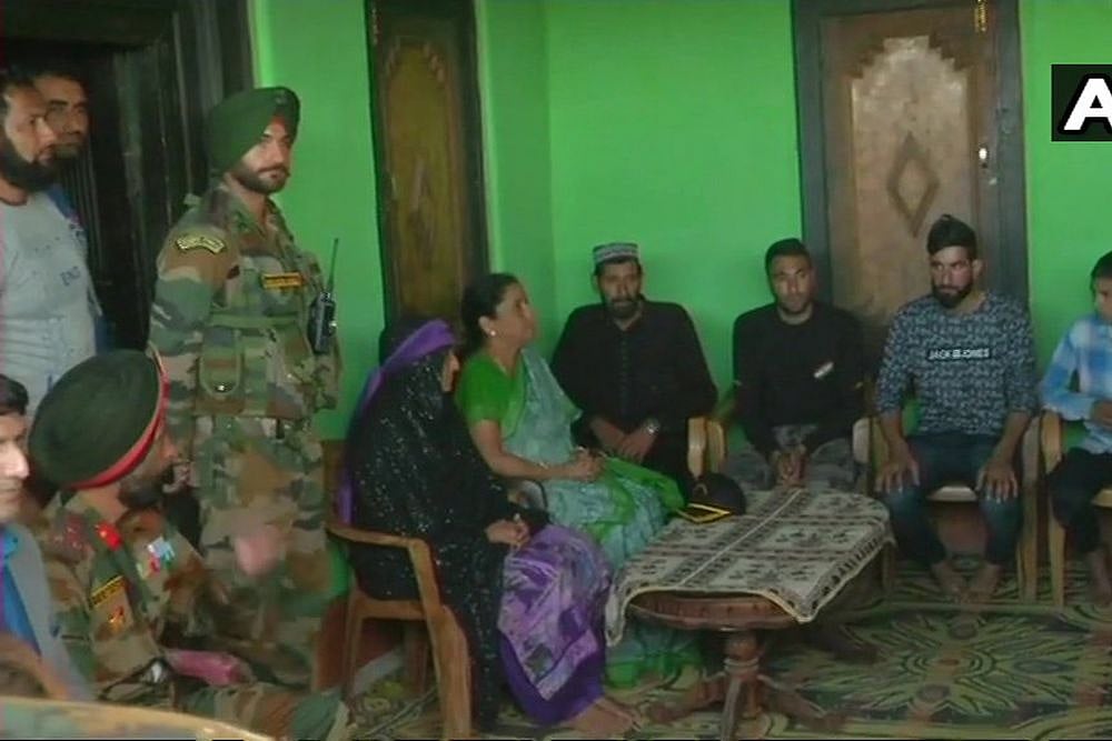 Defence Minister Nirmala Sitharaman Visits Family Of Slain Soldier Aurangzeb In Poonch