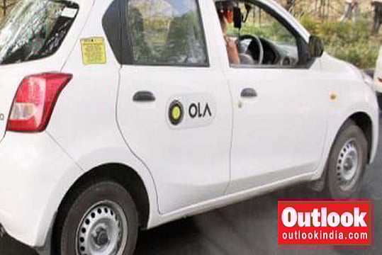 Woman Allegedly Forced To Strip, Pose For Pics By Ola Driver
