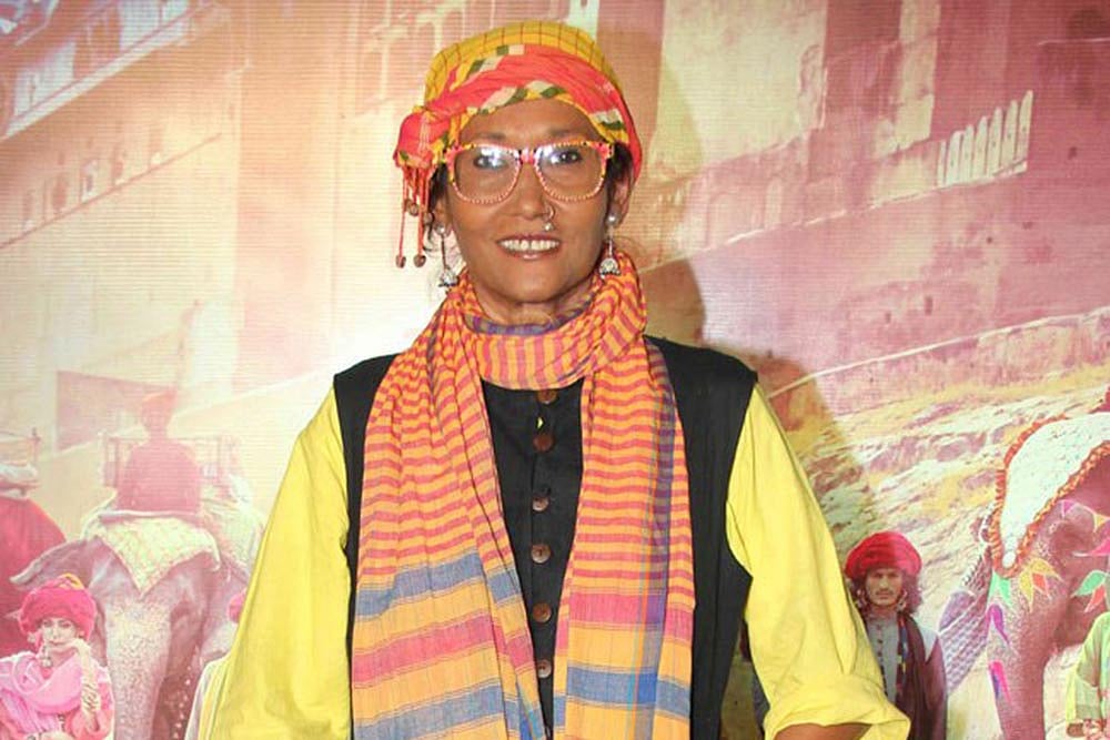 A Splash Of Rustic Finery: How Gamchha Is Taking Fashion World By Storm