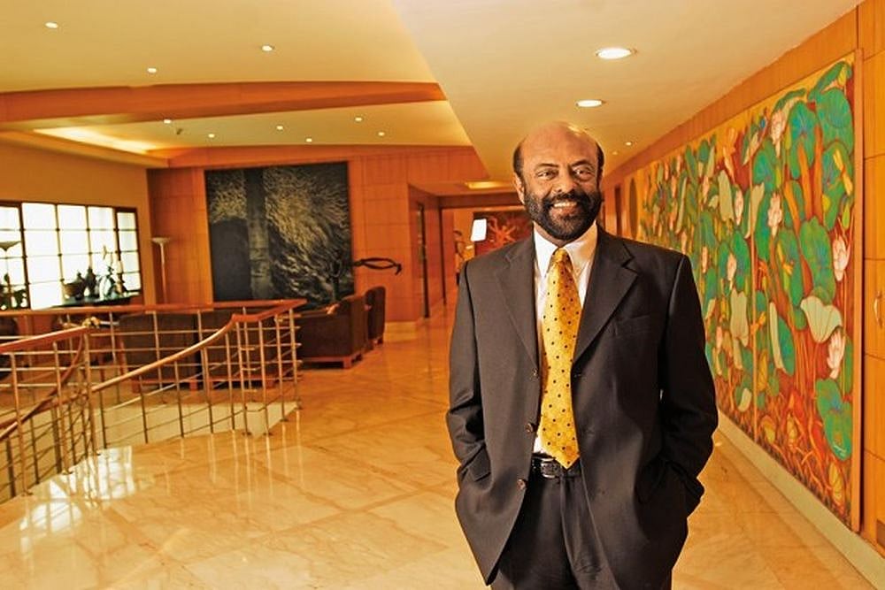 HCL Chairman Shiv Nadar Donates Rs One Crore to Tirupati