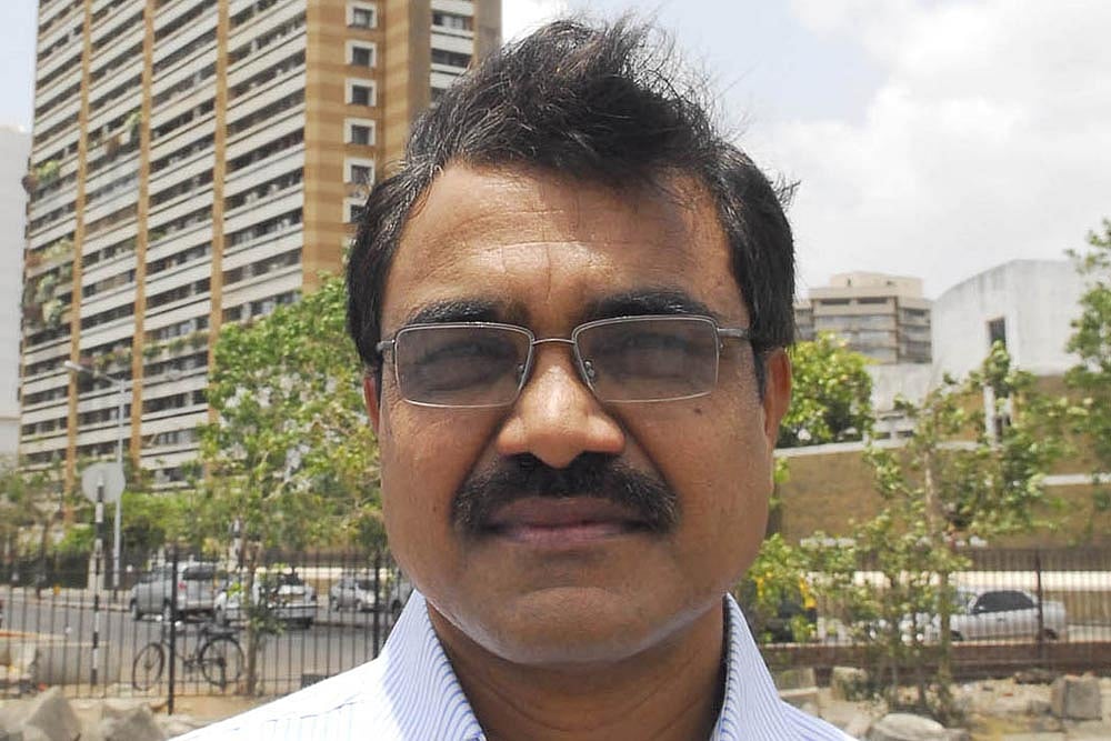 Twin Cankers Of The Nation