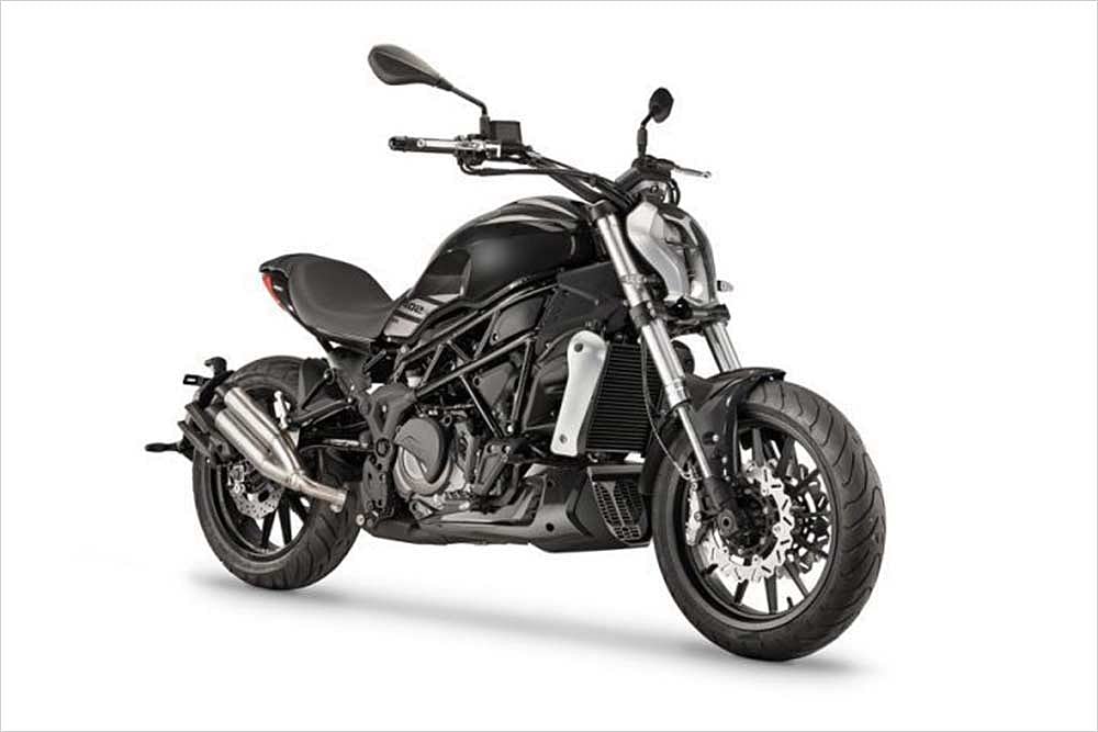 Benelli 402S: Everything You Need To Know