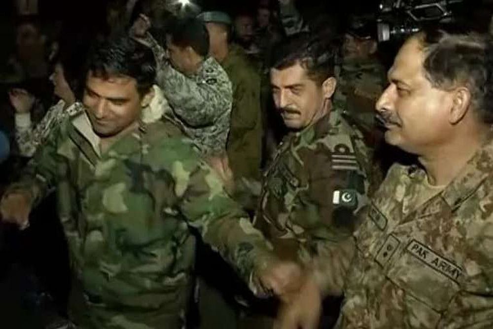 Watch: India, Pakistan Soldiers Dance To Bollywood Songs In Russia