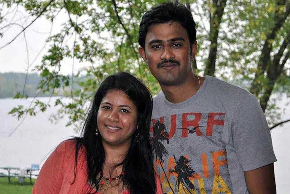 Kansas Shooting: Wife Of Indian Techie Has An Emotional Message For Her Husband's Killer