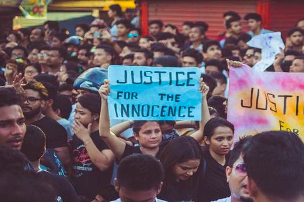 Madhya Pradesh: Speech-Impaired 'Transgender' Attacked For Being 'Child Lifter'