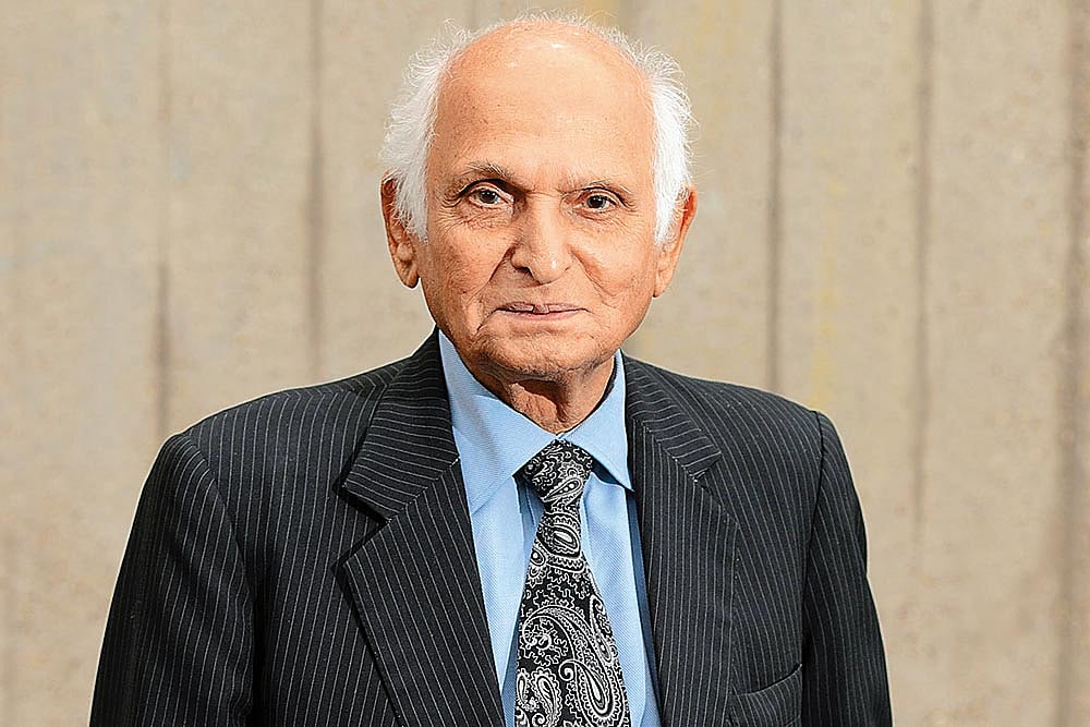 The Imam’s Horse Flies