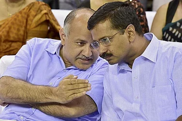 Phansi Ghar Controversy: Delhi Assembly Says Kejriwal–Sisodia Skipped Every Privileges Panel Summons