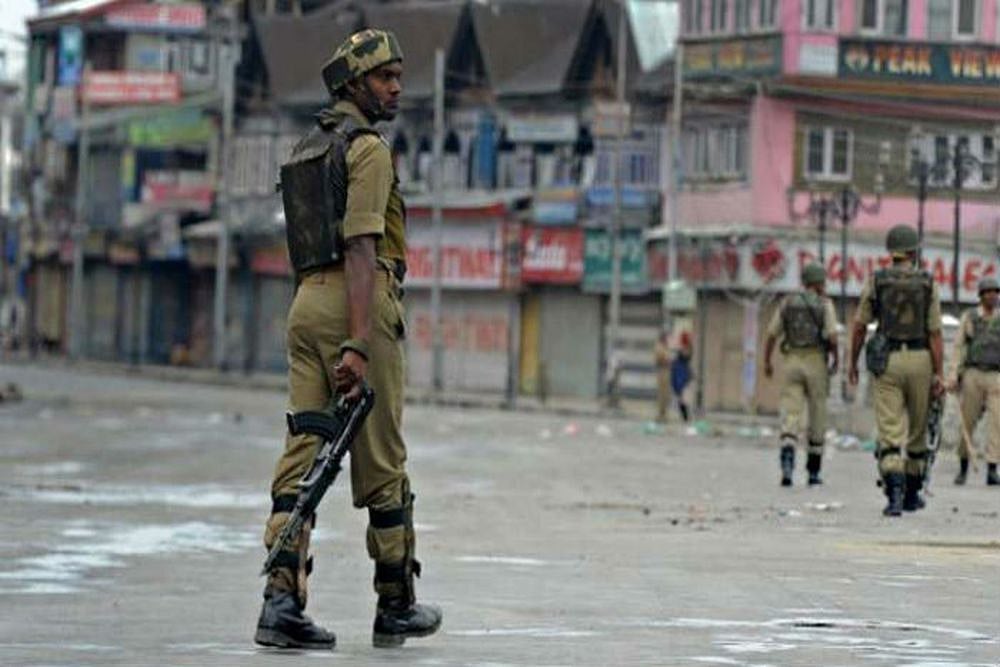 3 Policemen Killed By Militants After Being Kidnapped In Jammu and Kashmir's Shopian