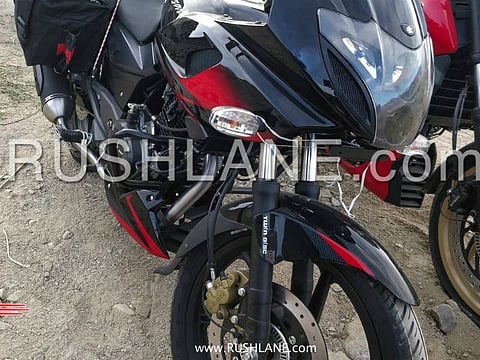 Bajaj Pulsar 220 F With ABS Spotted
