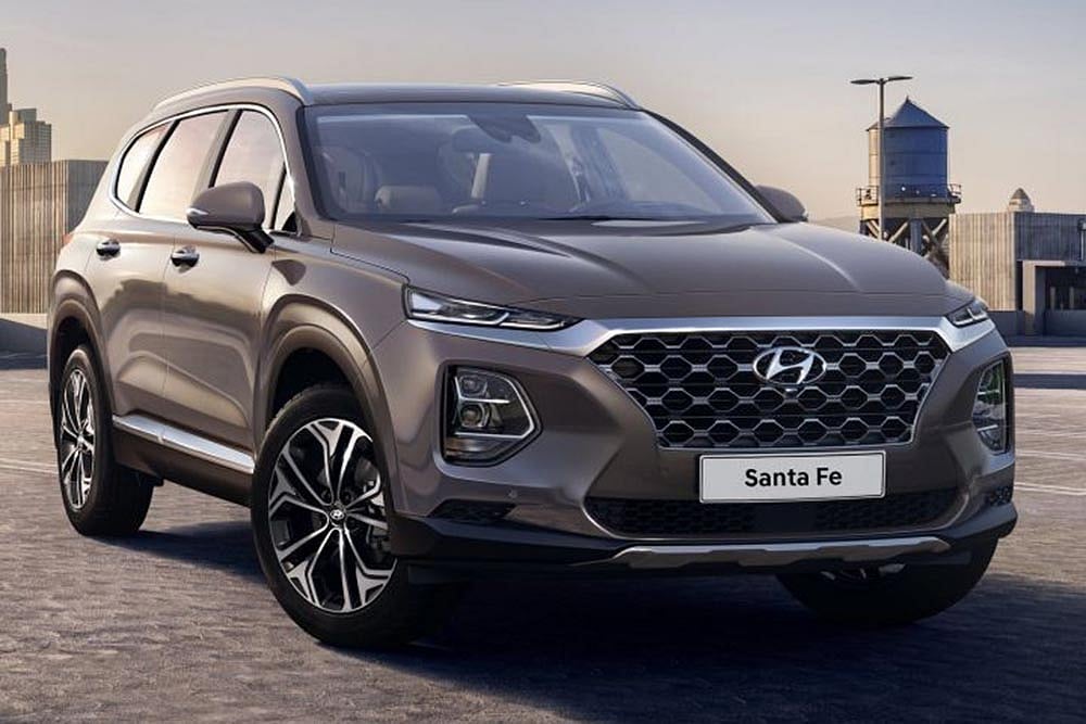 Hyundai's Inverted Headlight Design Wins Awards