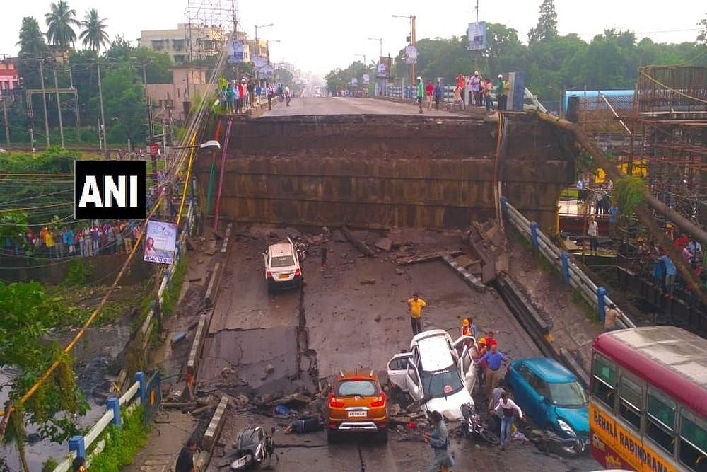 South Kolkata's Most Crowded Bridge At Majerhat Collapses