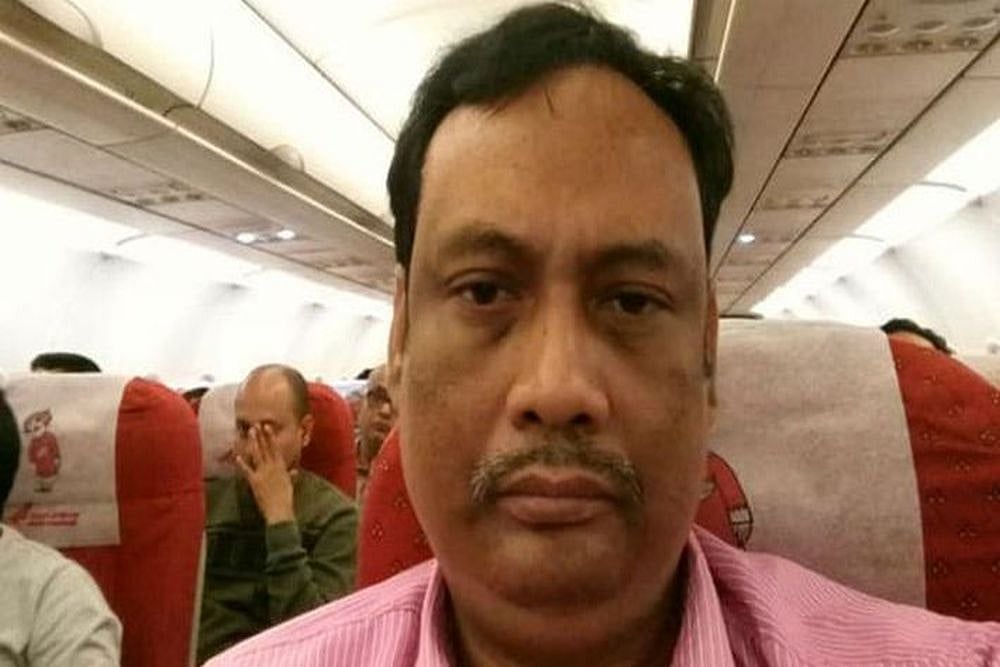 Jadavpur Professor Who Likened Virgin Women To Sealed Bottles Barred From Teaching