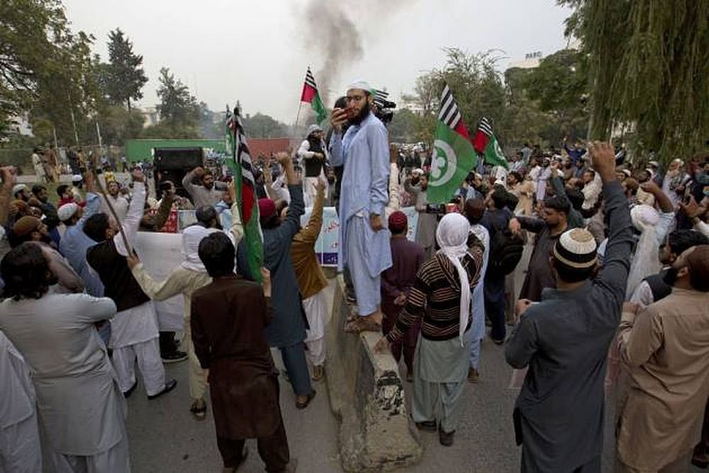 Asia Bibi Blasphemy Case: Over 90 Members Of Hardline Religious Groups Arrested In Pakistan