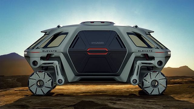 Hyundai Elevate Concept Is a Four-legged Walking Robocar From the Future