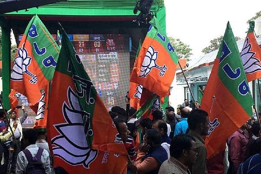 BJP Eyes Haryana Victory Repeat In Maharashtra, Congress Exercises Caution