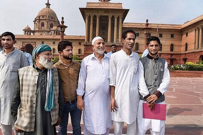 J&K Sarpanch, Panch Leave Govt Lodging For Local Body Polls, NC Calls It 'Sham'