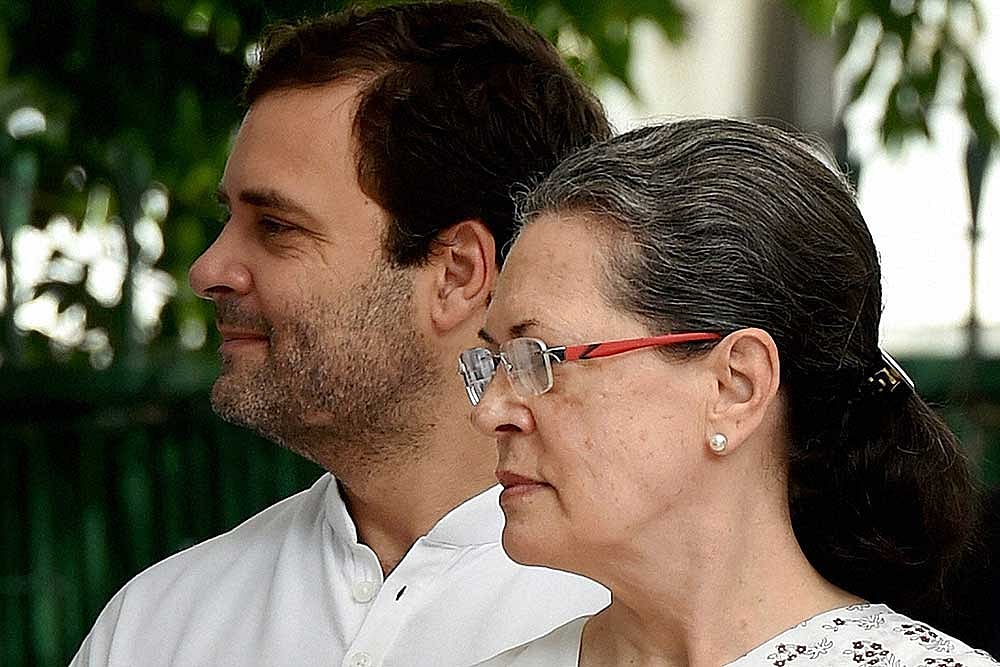 The 'High Command' Culture Destroying Congress, Can Sonia Gandhi Really Become A Success Story?