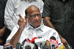 Sharad Pawar said draft of the Maratha quota similar to the earlier legislation which could not stand the scrutiny of the SC