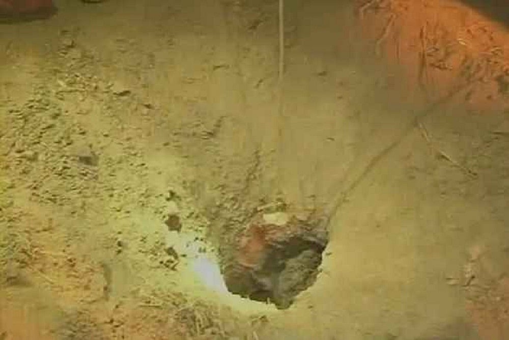 2-Year-Old Stuck At 100 Ft In Deep Borewell, Boring Machine Reaches Spot To Carry Out Rescue Operation