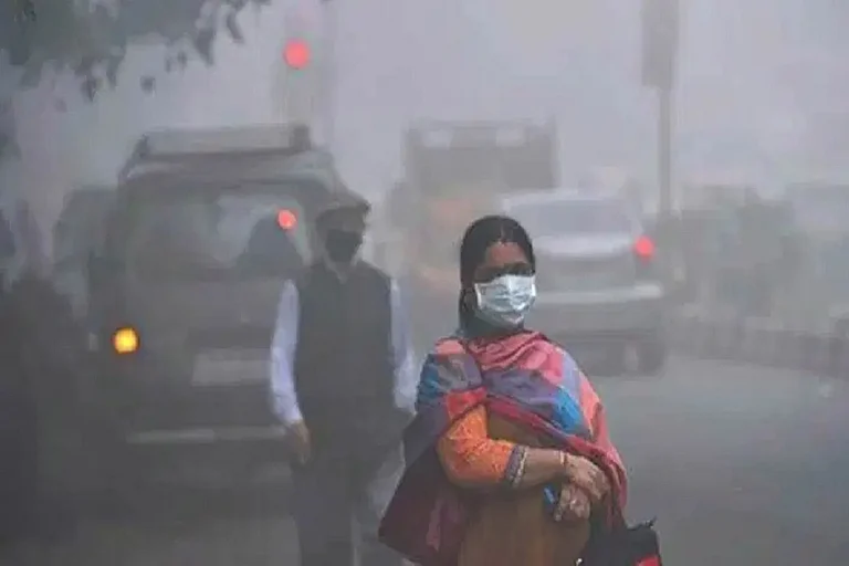 Delhi Chokes: Air Quality Drops To Season's Worst Post Diwali, Rules Flouted In Many Places - null