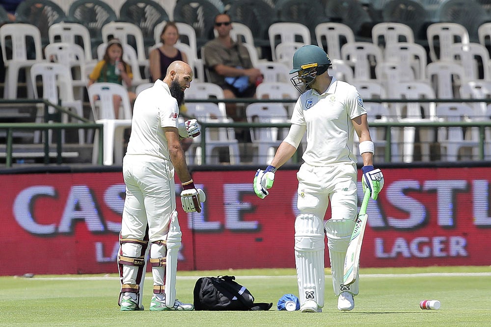 Hashim Amla Signs Two-Year Surrey Kolpak Deal