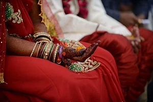 Conman Poses As An ISRO Scientist To Marry PhD Student In Delhi