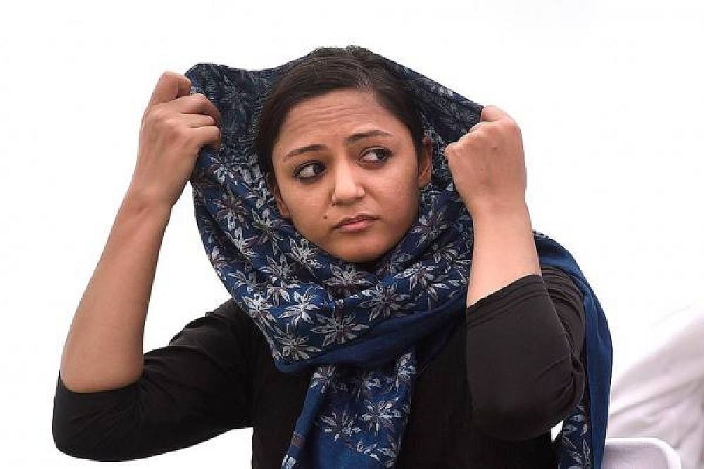 Shehla Rashid Quits Mainstream Politics, Says 'Can't Be Party To Suppression Of Kashmiris'