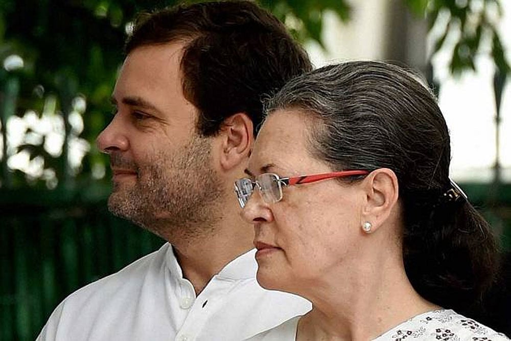 Maharashtra Gets President's Rule And 'Congress Can Now Decide For Six Months' - Twitter Reactions