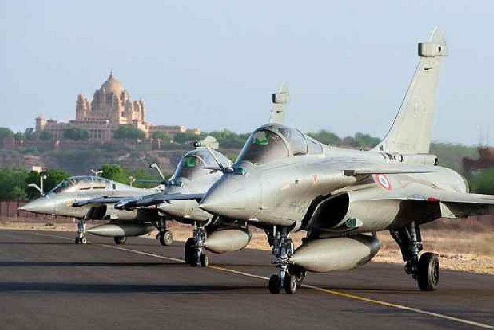 Supreme Court Gives Clean Chit To Modi Govt In Rafale Deal Case, Says 'Review Petitions Without Merit'