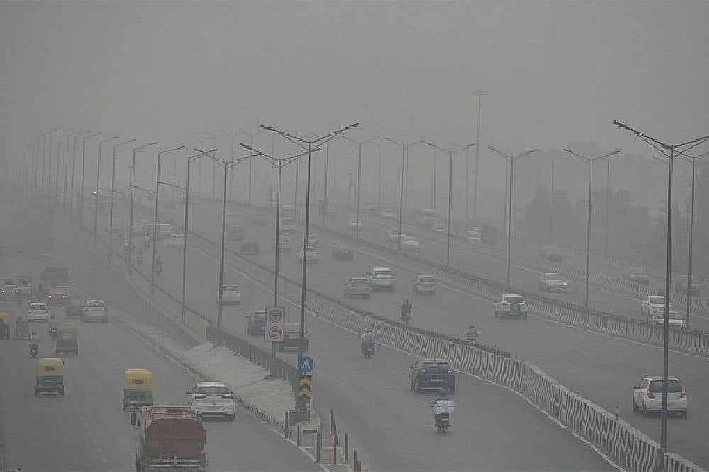 Delhi Is Injurious To Health, Tweets Shashi Tharoor As People Gasp For Breath