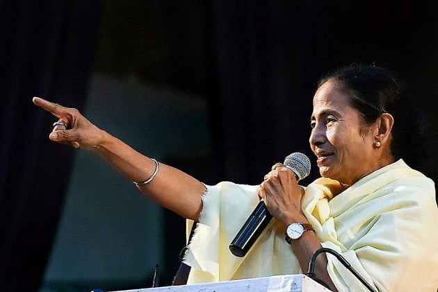 Mamata Banerjee To Roll Out Scheme To Provide Financial Assistance To Journalists