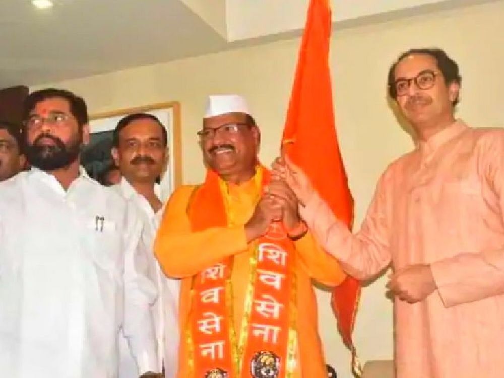 'Head Smashed, Legs Broken': Sena Leader Warns Those Who Try To Poach Party MLAs