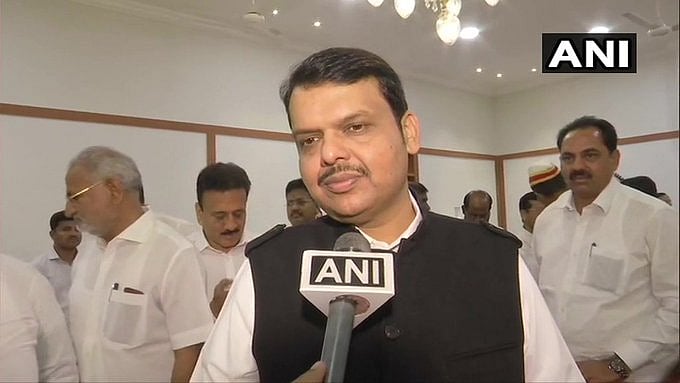 PM Modi Congratulates Devendra Fadnavis, Ajit Pawar After Maharashtra Oath